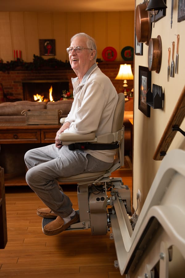 Lifeway Mobility Bruno stair lift customer in Chicago, IL