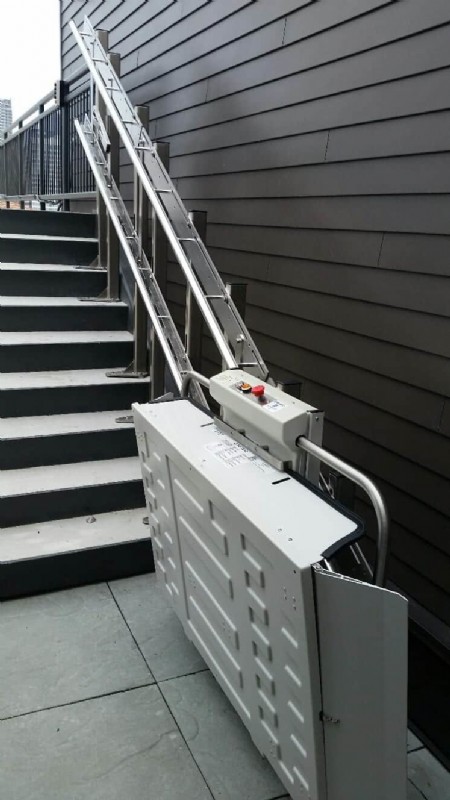 Commercial Inclined Platform Lift Chicago IL