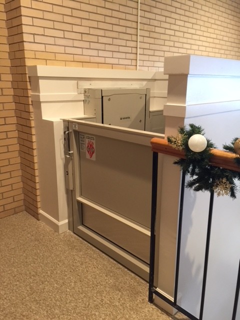 top landing gate of commercial wheelchair lift in Crystal Lake